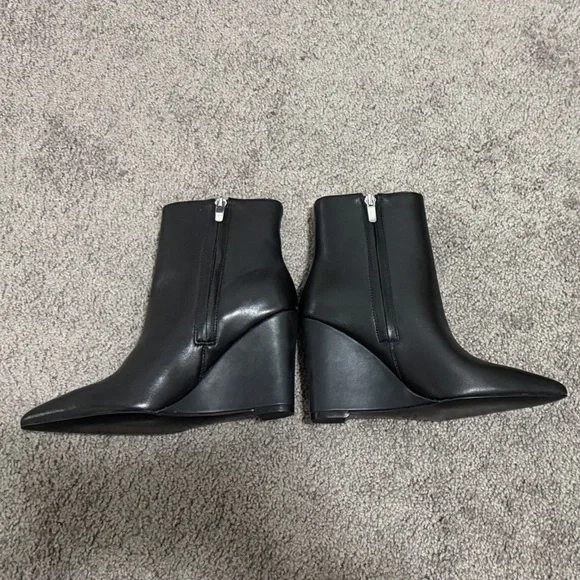 Nine West Paes Wedge Booties - Picture 4 of 8